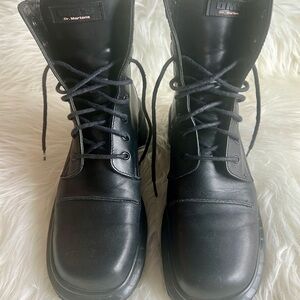 Rare UK 9279 Doc Martens 8 Eyelet Derby Boot US Men’s 7, Women's 8.5  ENGLAND